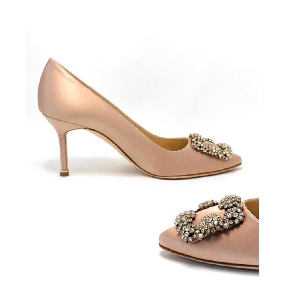 MANOLO Blahnik Champagne Hangisi 70mm Crystal Embellished Pumps